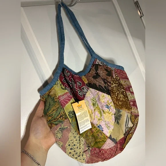 Boho handbag Nwt Vintage NWT Capezio Shoulder Boho Bag, Navy/Brown Faux  main image 4